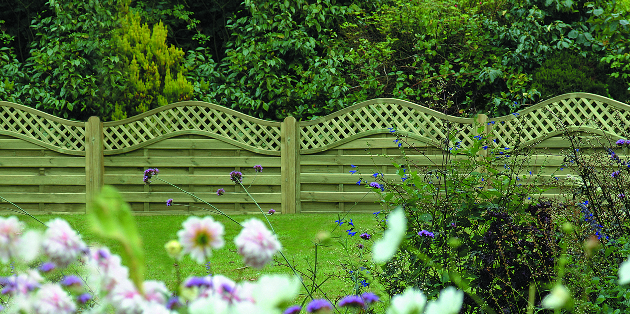 Timber Focus Mayfair Omega Lattice Top Fence Panel 1.2m (H) 1.8m (W)